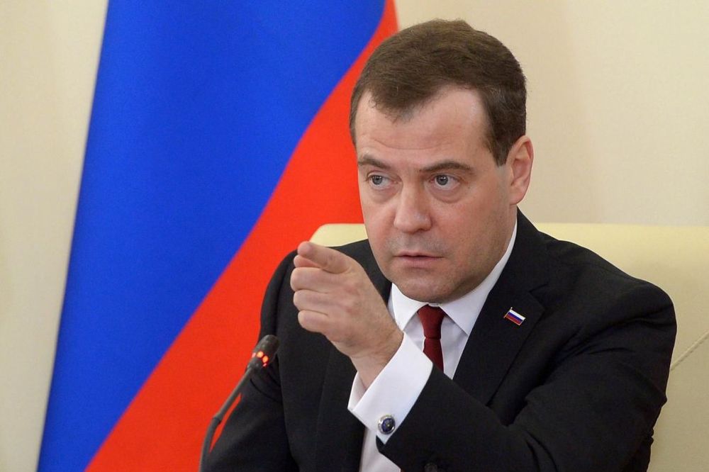 ZAVRNUĆE VENTILE: Medvedev najavio veliku gasnu krizu na jesen!