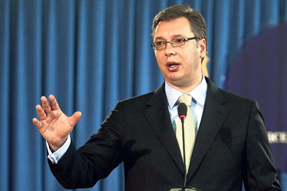 Vučić: Železara i Petrohemijski kompleks su ono što nam gori pod nogama