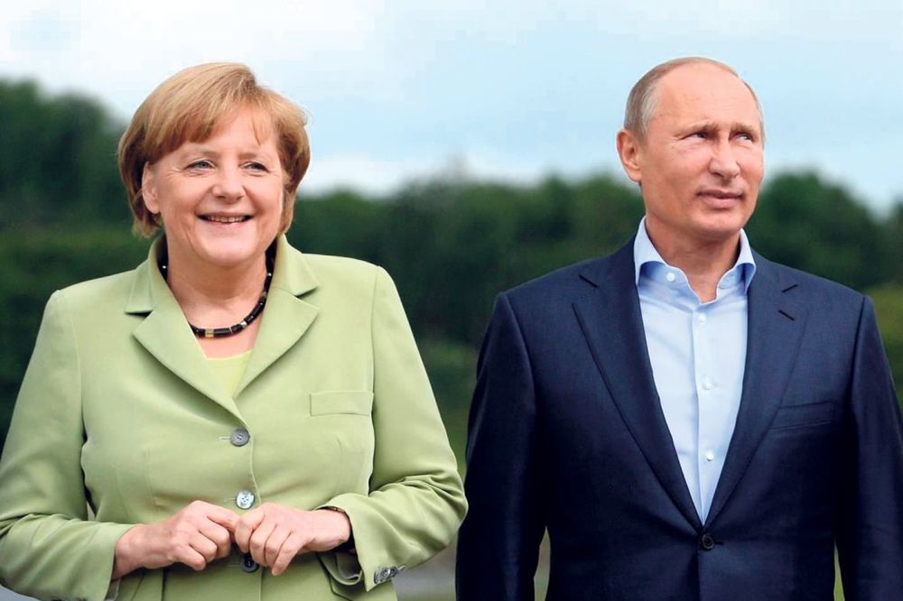 Nemačka vlada demantovala: Nema tajnog plana Merkel-Putin
