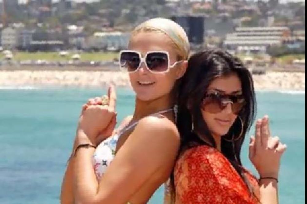 SLAGALA STVARI, MASIRALA STOPALA: Kim Kardašijan je bila potrčko Paris Hilton