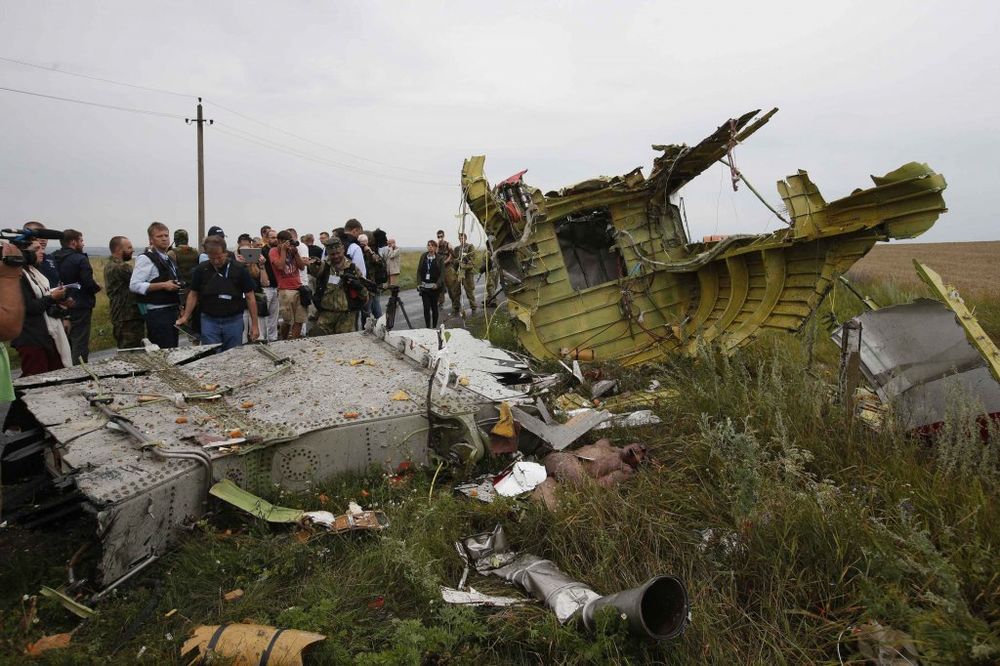 ŠEF NEMAČKIH OBAVEŠTAJACA: Kijev falsifikovao podatke o rušenju aviona MH17