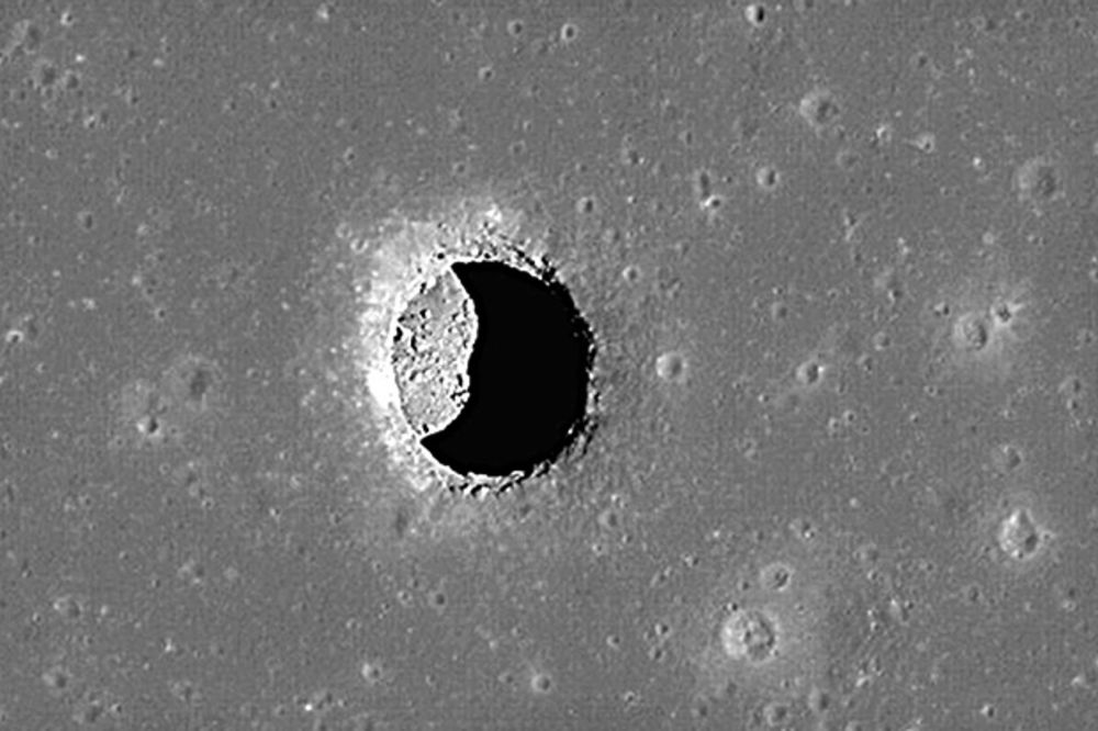 ŠANSA: Astronauti će na Mesecu živeti čak i u pećinama