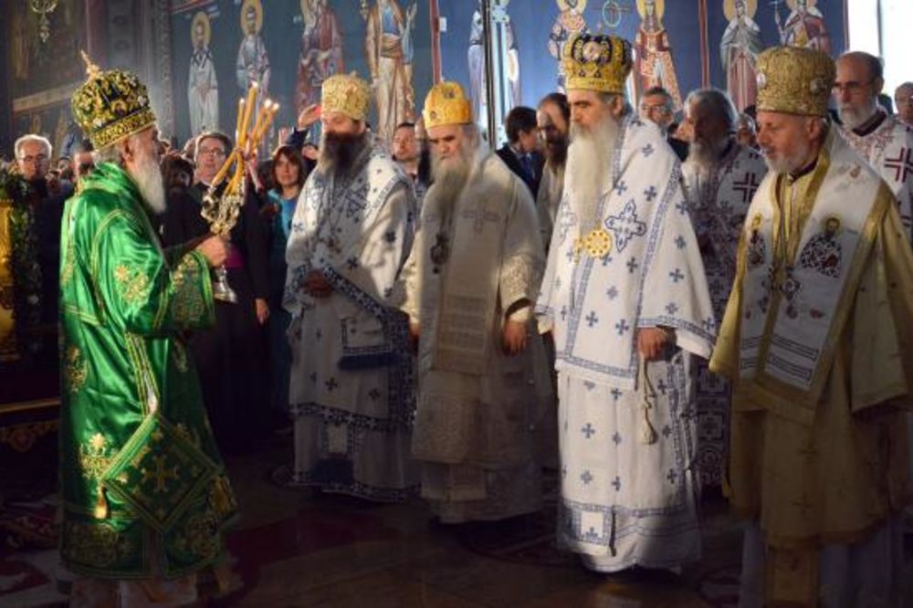 (FOTO i VIDEO) Dačić na ustoličenju episkopa Andreja u Beču