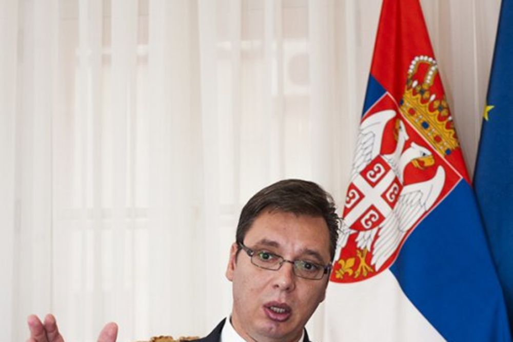 Vanredna konferencija premijera Vučića u 15 sati
