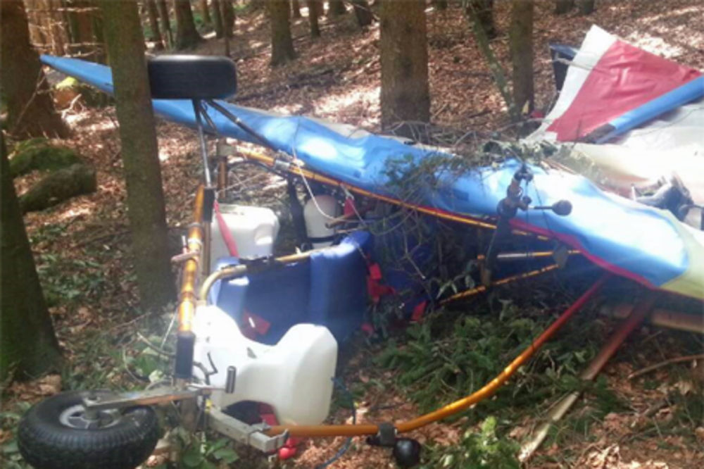 SAM BOG GA SAČUVAO: Pilotirao mrtav pijan pa se srušio u šumu!