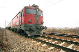 KRAO AKUMULATORE I KABLOVE: Oštetio Železnice za više od dva miliona evra