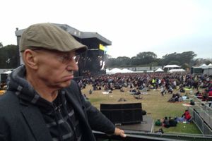 NIJE TO ZA NJEGA: Glumac Patrik Stjuart sa 74 prvi put otišao na festival i smorio se!