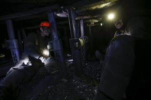 ŽIVI ZAKOPANI: 30 rudara ostalo u oknu jer je u Donjecku nestala struja!