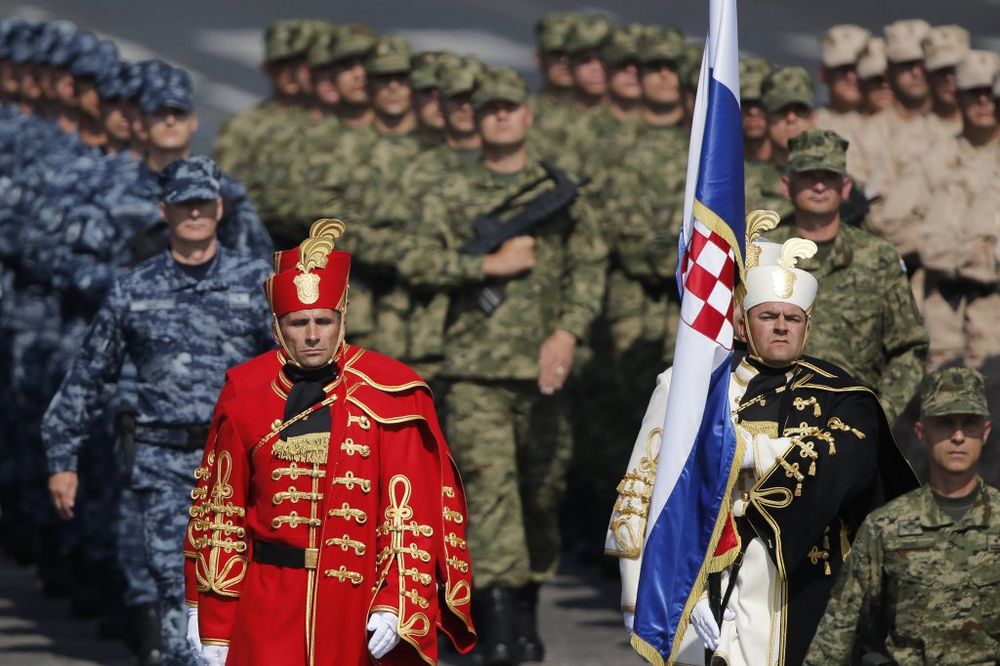 DOJČE VELE: Hrvatska vojska tako zapuštena da ne može da pruži otpor ni jahti Romana Abramoviča