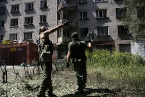 DONJECK: U opsadi i 3. grupa ukrajinskih vojnika, ubijene dve žene snajperisti