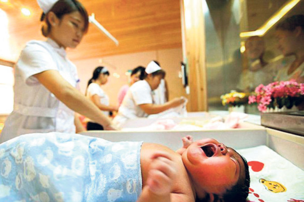 Kineskinja rodila bebu od šest kilograma!