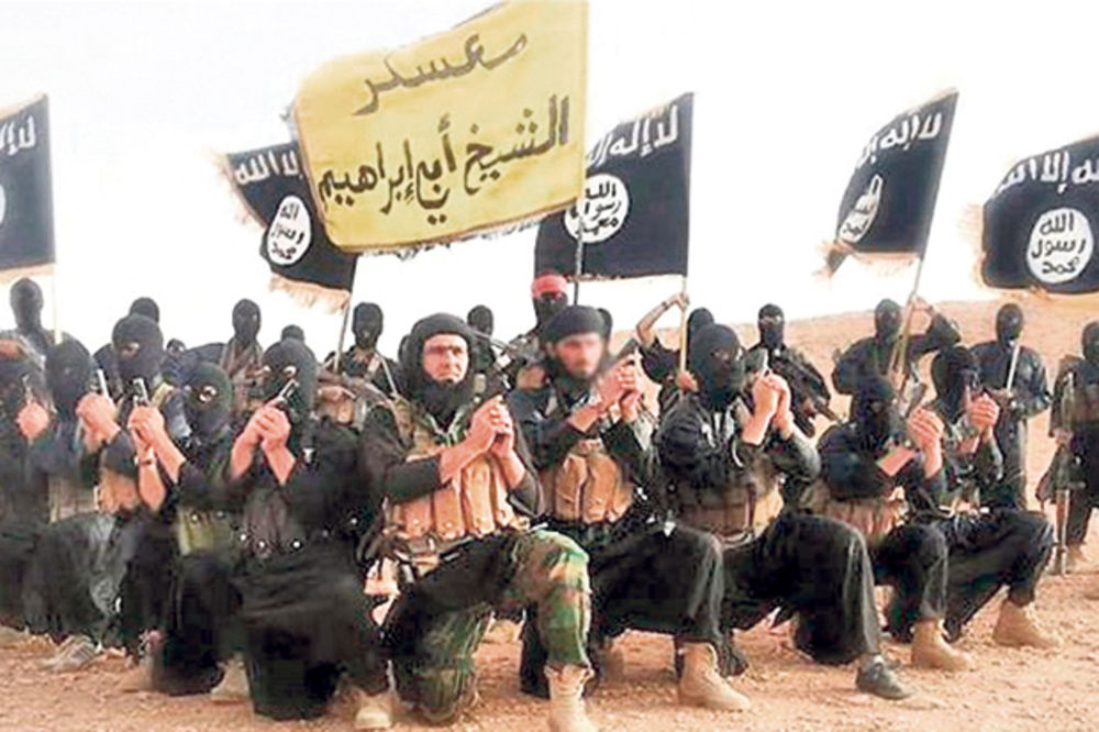 GDE IM JE PAMET: Greškom bacili pomoć ISIL-u umesto svojim vojnicima!