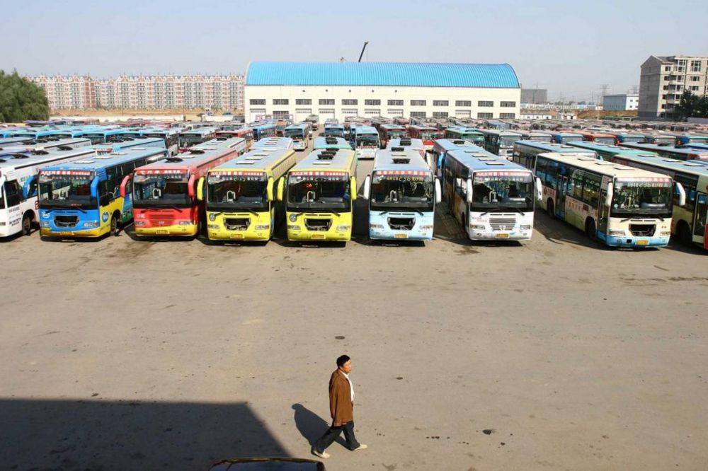 Kinezi se voze u autobusu nazvanom po Novom Sadu!