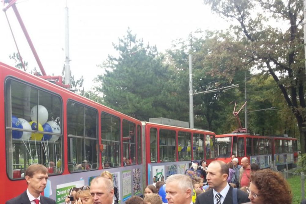 VESIĆ: U Beogradu ubuduće više prostora za pešake i bicikliste!