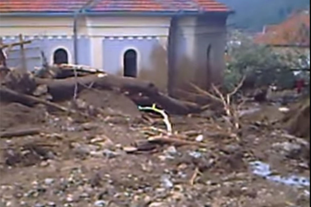 (VIDEO) ČUDO NEVIĐENO: Sveti Nikolaj spasao Tekiju od propasti
