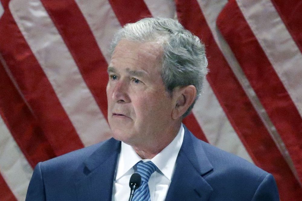 CIA KONAČNO OTKRILA: Evo šta je Džordž Buš pitao par minuta pre napada na kule bliznakinje!