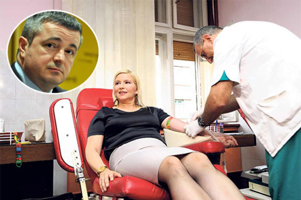 Dušan Bajatović odgovara Zorani: Bolje da dam krv nego da je piju neki ministri!