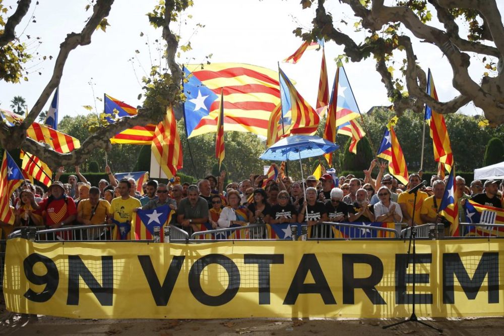 NAJAVLJENI PROTESTI: Katalonija zahteva referendum uprkos Ustavnom sudu