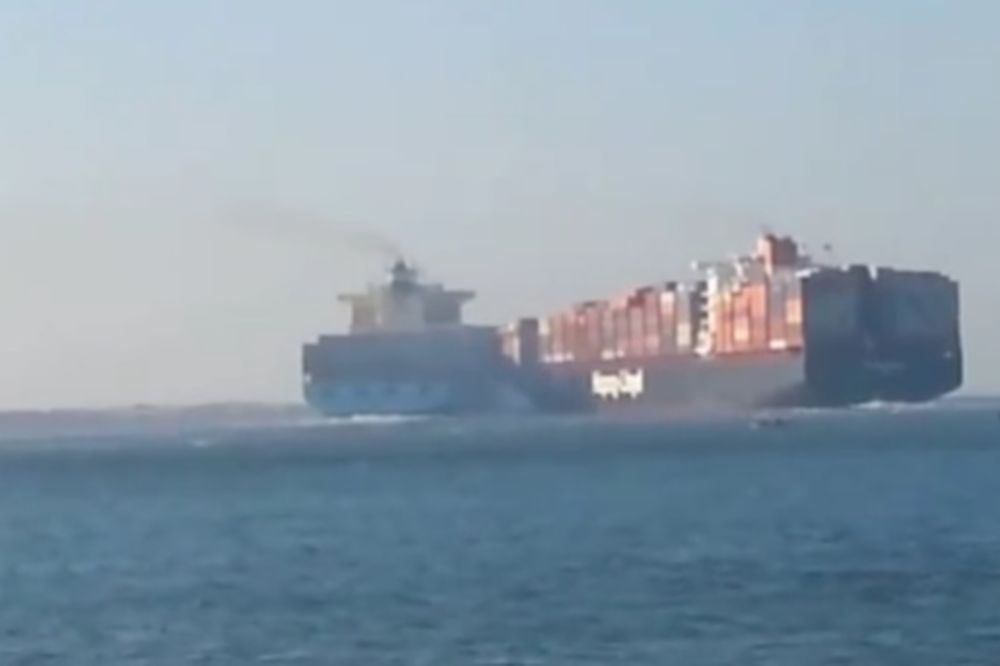 (VIDEO) KRKLJANAC U SUECU: Pogledajte sudar dva ogromna teretna broda!