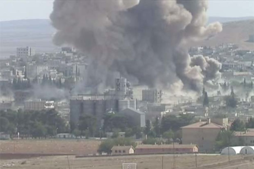 SAD I BRITANIJA: Vazdušni udari nisu dovoljni da zaustave ISIL u Kobaneu