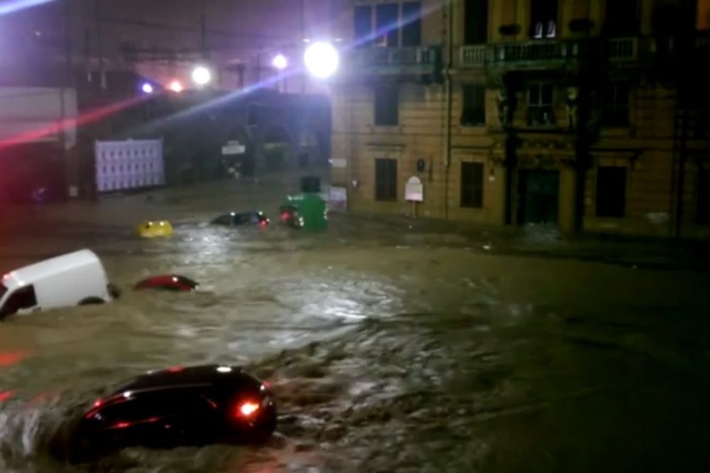 ITALIJA: Đenova poplavljena, jedna osoba stradala