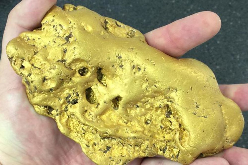 TRI KILOGRAMA SREĆE: Na prodaju grumen zlata jedan od najvećih na svetu