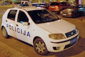 SUDAR: Povređena tri policajca u Rakovici