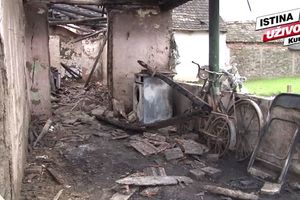 (VIDEO) Sahranjen čovek koji je u Debeljači zapalio kuću pa se obesio