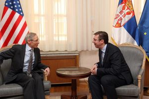 AMBASADOR KIRBI PRENEO POZDRAVE: Bajden pozvao Vučića da poseti Vašington