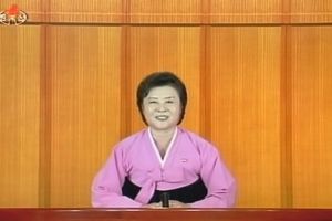 (VIDEO) ŠKOLOVANA GLUMICA: Evo ko je severnokorejska voditeljka sa malih ekana