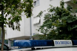 POLICIJSKA AKCIJA U ŽITORAĐI: Uhapšen nasilnik, gurnuo čoveka sa terase vikendice