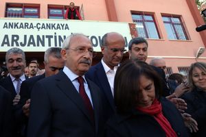 TURSKA OPOZICIJA BESNA: Umesto mera posle napada, vlast prvo zabranila izveštavanje medija