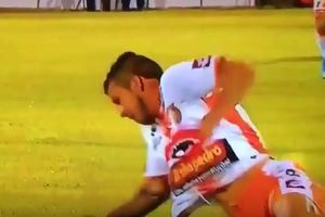 UZNEMIRUJUĆI VIDEO: Stravična povreda fudbalera Kobresala