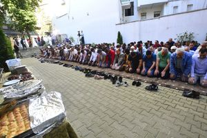 DA VAM PRAZNIK DONESE MIR I BLAGOSTANJE: Srpski zvaničnici čestitali Ramazanski Bajram
