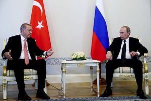 RAZGOVARALI PUTIN I ERDOGAN Lideri Rusije i Turske se čuli telefonom posle ubistva ruskog ambasadora