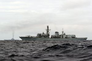 RUSIJA: Apsurdne tvrdnje NATO da će Admiral Kuznjecov ubijati civile u Alepu!