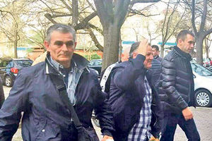 NESVAKIDAŠNJE: Veselin Vukotić Hitnu pomoć doveo u sudnicu