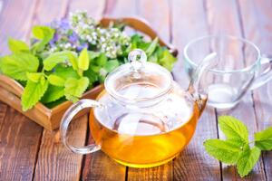 PLANINSKI ČUBAR JE PRIRODNI AFRODIZIJAK: Evo kako se sprema čaj od ove mirisne biljke
