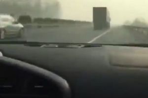 (VIDEO) CIK-CAK 320 NA SAT PO AUTO-PUTU: Ovako ludačku vožnju nikad niste videli!