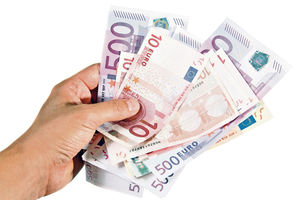 POZNATO KADA POČINJE PRIJAVA ZA 20 €: Još 30 evra stiže u novembru, a ovo treba da znate ako želite državne pare