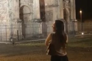 (VIDEO) HIT NA INTERNETU: Oduševiće vas kako đuska Jelena Janković