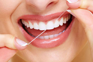 SPREČITE OPASNU BOLEST NA VREME: Evo šta morate da radite ako želite zdrave zube