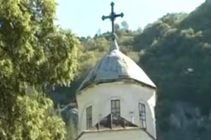 ZAJEDNO ZA SPAS PRAVOSLAVNE SVETINJE: Srbi i Bošnjaci obnavljaju crkvu kod Nove Varoši