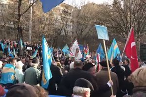 (VIDEO) MAĐARI U RUMUNIJI TRAŽE VEĆU NEZAVISNOST: 3.000 ljudi se okupilo u Transilvaniji sa zahtevima