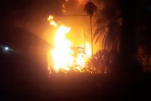 (VIDEO) HOROR NA NELEGALNOJ BUŠOTINI: 11 mrtvih u požaru, pokušali da skupljaju zapaljenu naftu