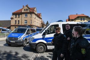 PUCNJAVA U BOLNICI U PRAGU: Pacijent usred noći ranio dvojicu cimera iz sobe! Osoblje ga jedva razoružalo!