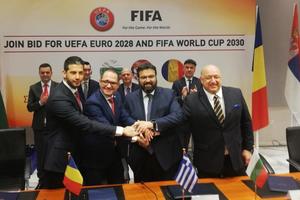 SASTANAK U SOLUNU: Potpisan Memorandum o osnivanju Inicijalnog organizacionog komiteta za organizaciju EP 2028. i SP 2030. u fudbalu