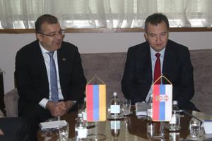 DOBRI I PRIJATELJSKI ODNOSI DVE ZEMLJE: Dačić sa zamenikom ministra inostranih poslova Jermenije (FOTO)