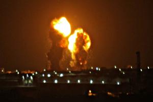 NAPAD NA POJAS GAZE, IZRAEL ODGOVORIO NA EKSTREMISTIČKE RAKETE: Avionima, helikopterima i tenkovima gađali mete Hamasa