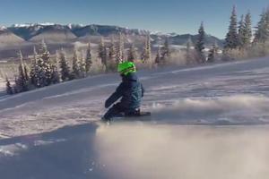 ČUDO OD DETETA! NEVEROVATNO! Ovaj dečak ima samo dve godine, a skija poput profesionalca! (VIDEO)